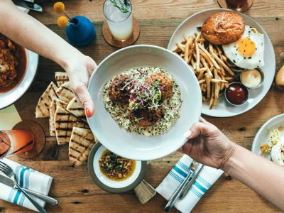 exciting-business-opportunity-thriving-restaurant-amp-takeaway-in-docklands-24-0
