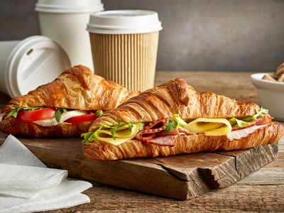 coffee-shop-amp-sandwich-bar-no-cooking-no-chef-high-profits-2504031-0
