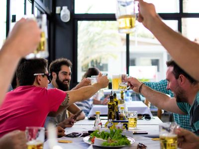 restaurant-and-bar-for-sale-in-bustling-location-at-a-bargain-price-2406211-1