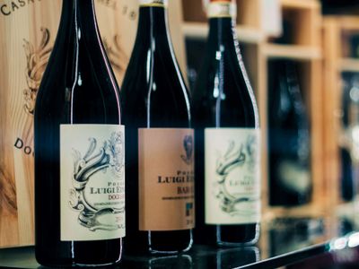 premium-liquor-business-weekly-takings-low-rent-long-lease-2608281-2