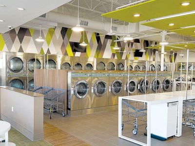 coin-laundry-with-service-room-ideal-for-adding-extra-service-2403082-1