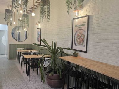 cafe-for-sale-prime-brighton-location-2604212-1