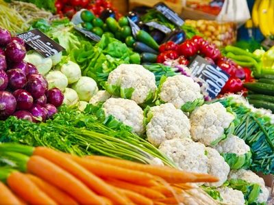massive-potential-nice-set-up-fruit-veg-shop-doncaster-area-2410141-0