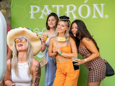 photo-karaoke-entertainment-venue-canberra-act-2607282-1