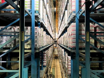 timber-amp-hardware-business-semi-managed-2508132-2