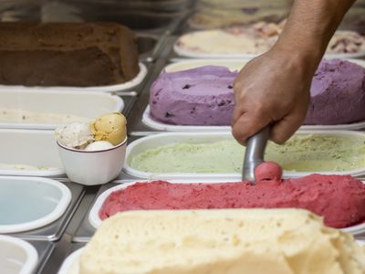 huge-potential-gelato-sorbet-kiosk-for-sale-in-doncaster-area-2407121-2