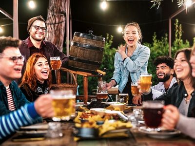 established-bar-and-restaurant-knox-area-2409061-1