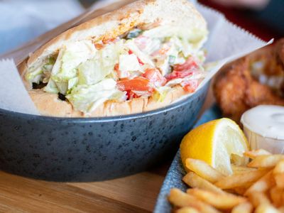 takeaway-amp-dine-in-burgers-and-fish-and-chips-shop-liquor-license-2508143-2