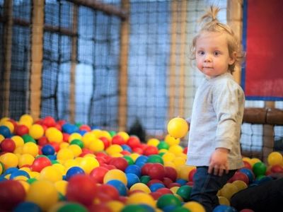thriving-indoor-play-centre-amp-party-venue-10-500-weekly-revenue-establishe-1