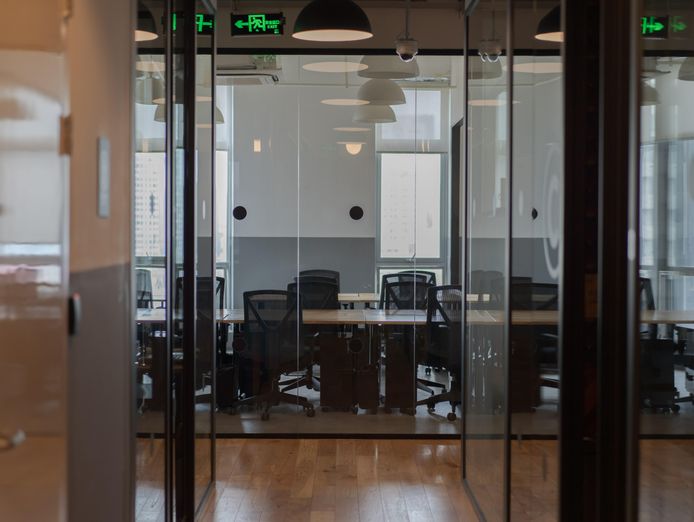 b2b-gate-and-door-servicing-business-with-strong-recurring-client-base-160-2505091-0