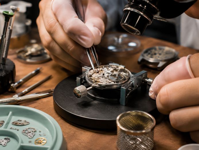 shopping-centre-key-cutting-shoe-watch-repair-2605272-3