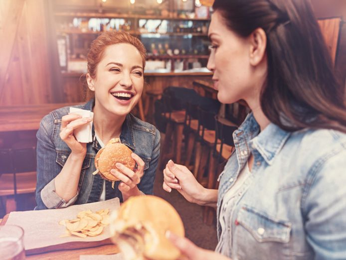 profitable-booming-grilled-chicken-shop-in-a-prime-location-high-takings-and-2