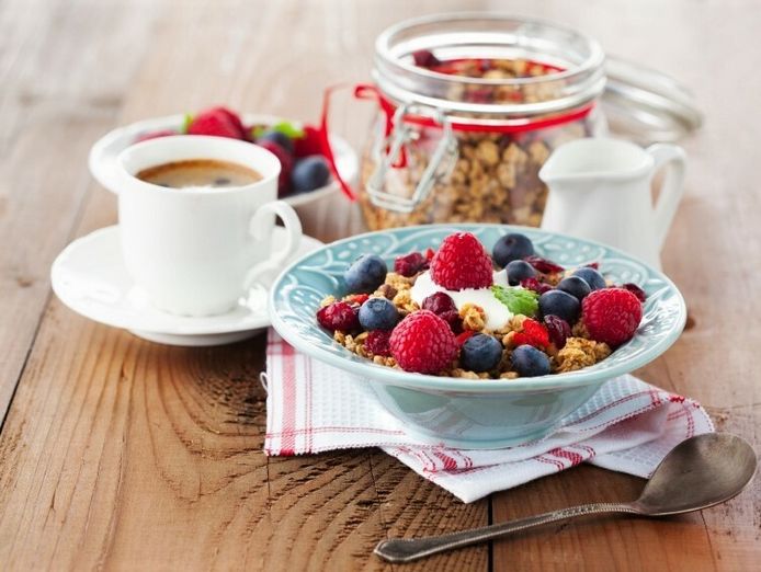 thriving-cafe-in-the-balwyn-high-school-zone-takings-13-000pw-2401171-0