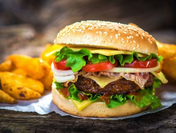 high-traffic-burger-store-in-major-shopping-centre-huge-growth-potential-2603-0