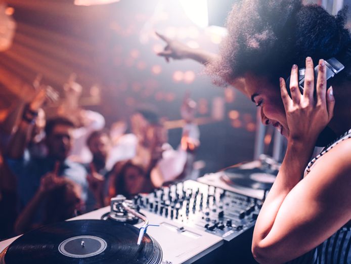 turnkey-nightclub-amp-bar-business-for-sale-south-melbournes-entertainment-venu-0