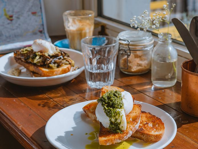 sold-cafe-takeaway-in-oakleigh-5-days-industrial-area-2203101-1