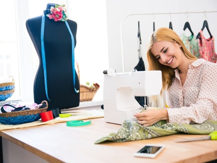 highly-profitable-alterations-business-next-to-supermarket-2507181-0