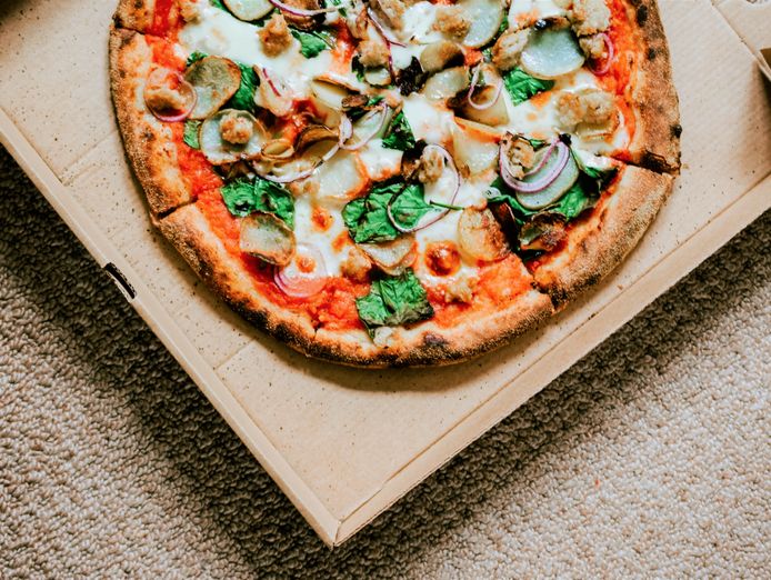 long-established-pizza-store-for-sale-good-takings-very-cheap-rent-2410092-0