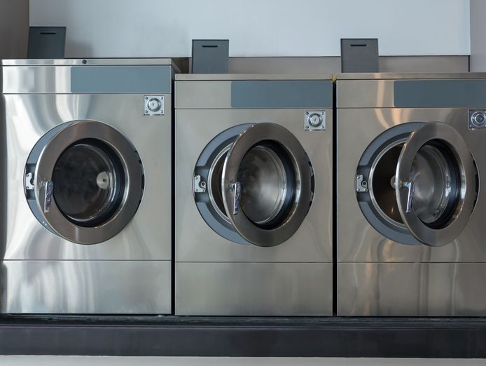 coin-laundry-dry-cleaning-high-taking-big-potential-passive-income-2405161-0
