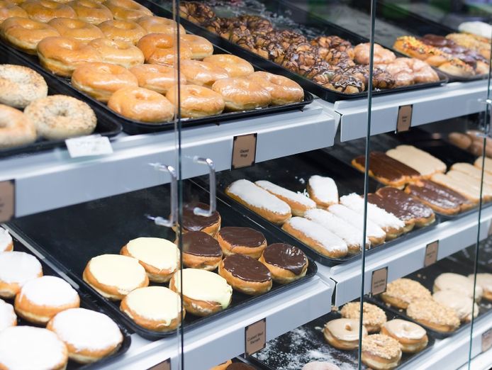 local-favourite-bakery-shop-first-time-on-the-market-2105272-2