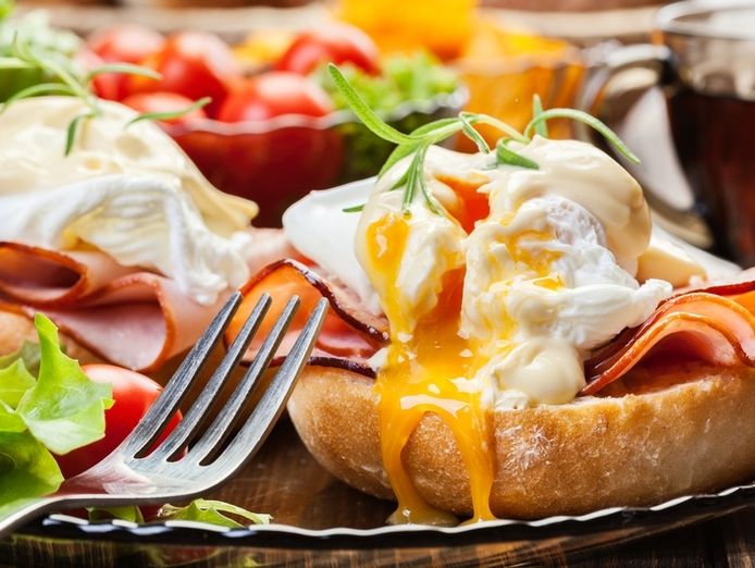 highly-versatile-cafe-restuarant-low-rent-in-well-positioned-suburb-2410304-1