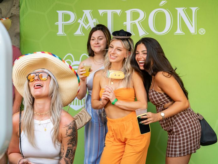 photo-karaoke-entertainment-venue-canberra-act-2607282-1