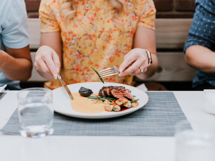 for-sale-fully-equipped-licensed-restaurant-offers-welcome-2512012-1