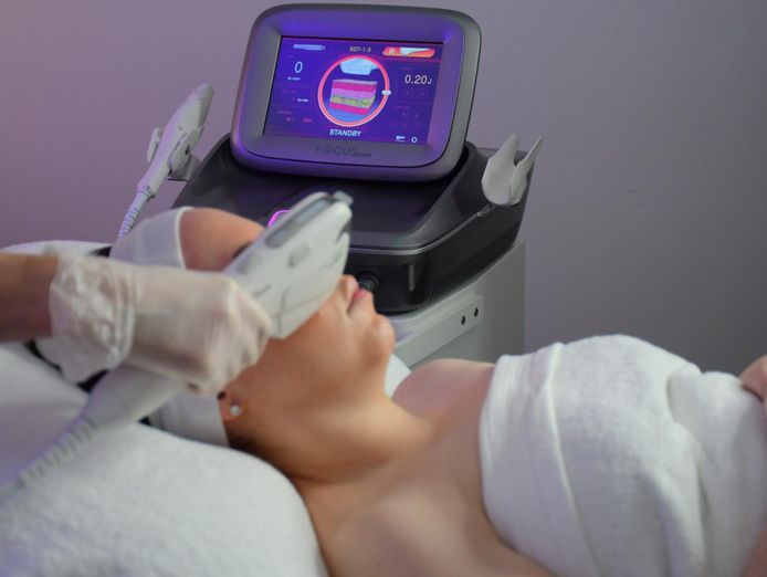 established-skin-clinic-prime-location-poa-2607172-1