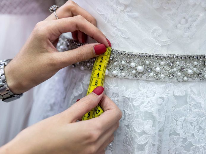 clothing-alteration-prime-location-high-profit-margins-2403013-0