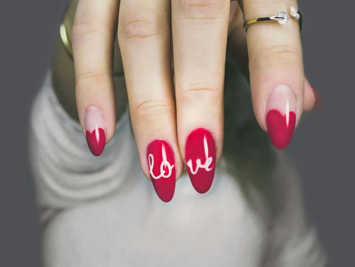 fully-managed-and-highly-profitable-nail-amp-beauty-salon-for-sale-near-moorabbi-1