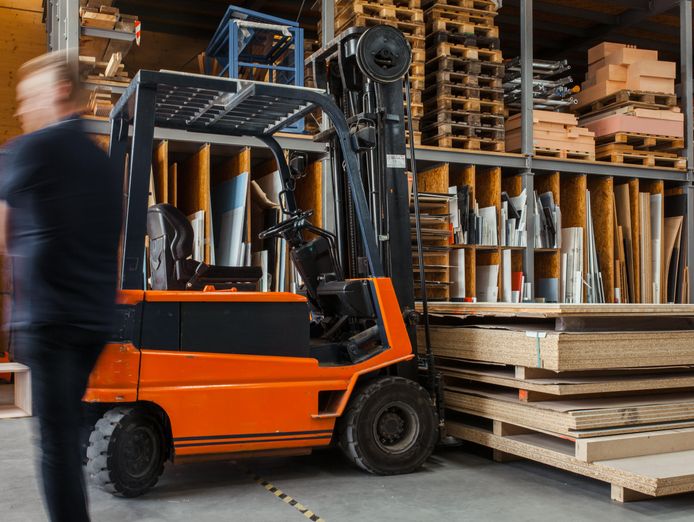 timber-amp-hardware-business-semi-managed-now-for-sale-2508132-0