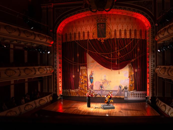 touring-musical-theatre-business-for-schools-2504231-3