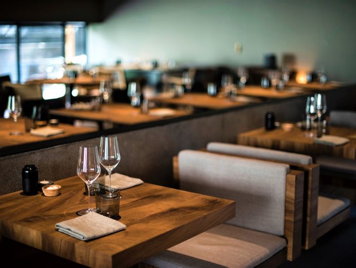 fully-managed-indian-restaurant-100-seating-100-liquor-license-2601232-1