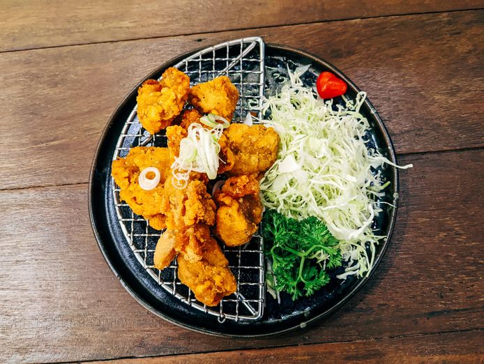 busy-fried-chicken-and-restaurant-for-sale-great-set-up-excellent-exposure-2