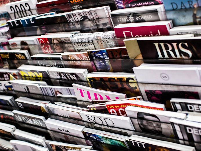 newsagent-gift-cards-and-stationary-shop-prime-location-2304051-0