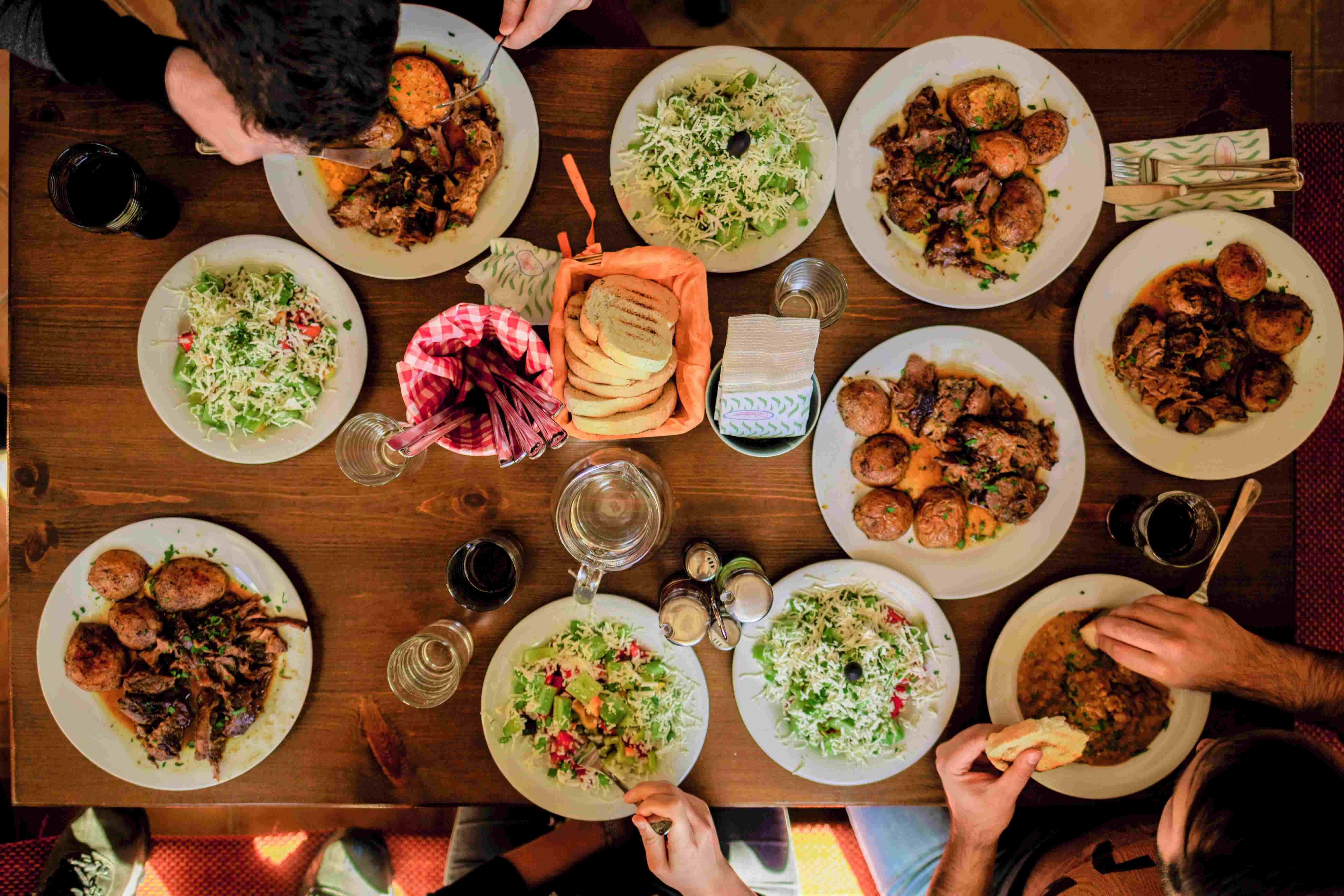 6 Day Restaurant Blackburn South *Tkg 8,000 pw *Liquor Licence