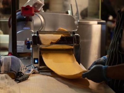 highly-profitable-italian-restaurant-bar-1-6m-turnover-2