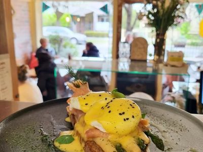 established-15-year-cafe-gem-prime-melbourne-village-location-7