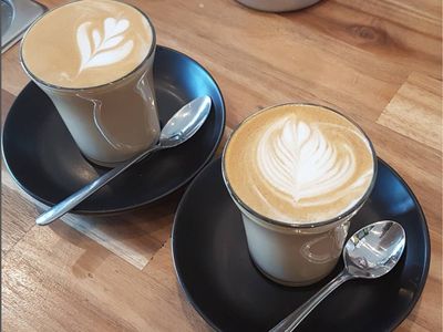 e-a-local-favourite-high-potential-cafe-in-melbournes-north-urgent-sale-2