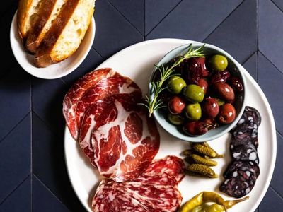 designer-turnkey-cocktail-wine-bar-late-night-3am-liquor-licence-9