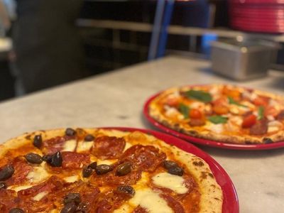 urgent-sale-popular-bayside-wood-fired-pizza-restaurant-3