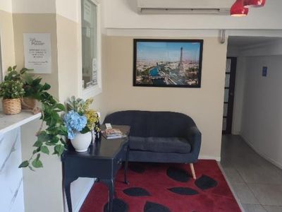 iconic-melbourne-hospitality-institution-accommodation-business-dual-income-4