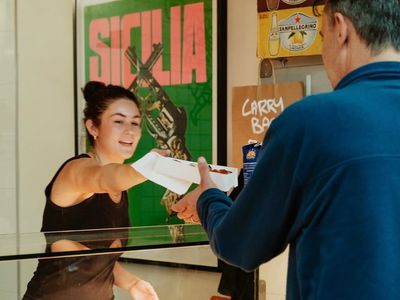 irresistible-takeaway-italian-street-food-hotspot-prahran-market-3