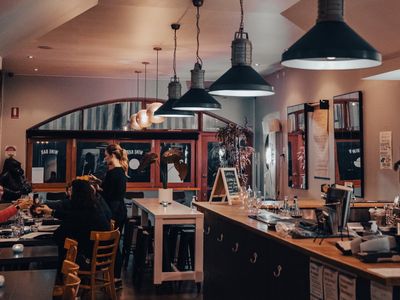 urgent-sale-popular-bayside-wood-fired-pizza-restaurant-1