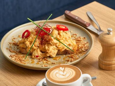 lifestyle-cafe-opportunity-profitable-day-trade-nights-off-7