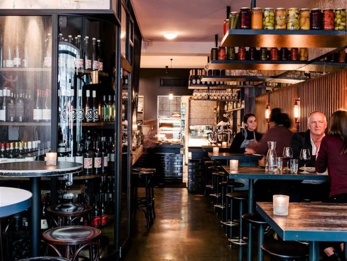 iconic-wine-bar-and-pizzeria-in-prime-location-0