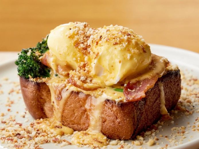 thriving-bayside-cafe-strong-profits-day-trade-only-prime-location-2