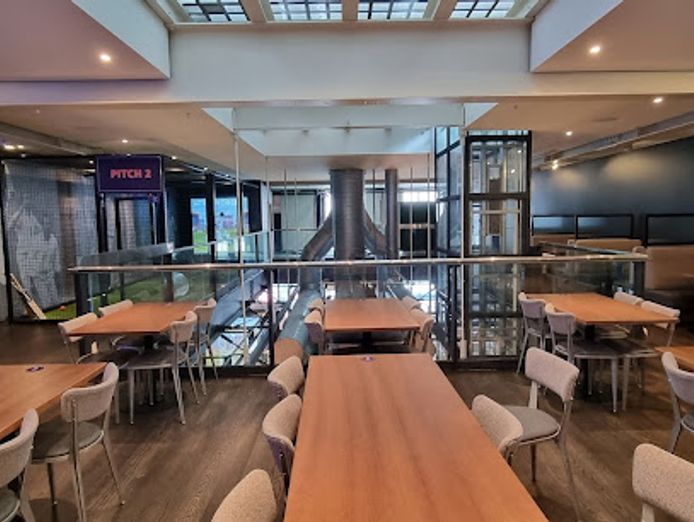 urgent-sale-multi-million-dollar-fit-out-all-offers-considered-7