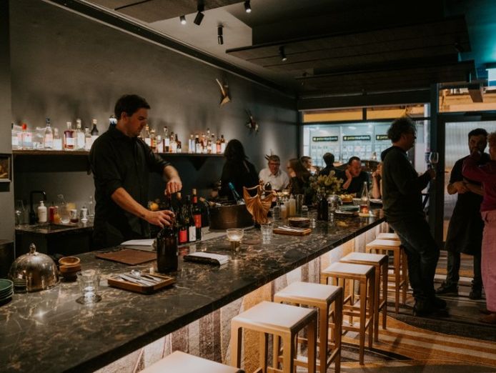 ides-melbourne-fully-fitted-restaurant-bar-opportunity-in-prime-location-6