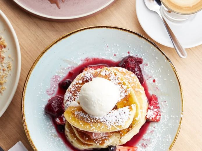 lifestyle-cafe-opportunity-profitable-day-trade-nights-off-5